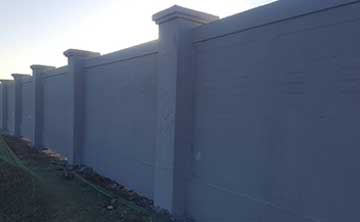 相比砖砌围墙和彩钢围挡的预制围墙有何亮点